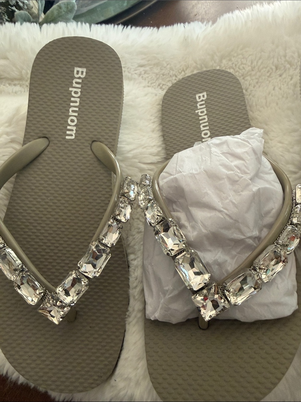 Jeweled Ivory Flip Flop Sandals - Picture 2 of 2